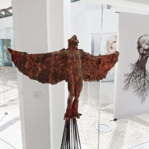 Decorative interior sculpture